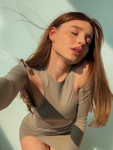 Индивидуалка Мадина Фотография 4